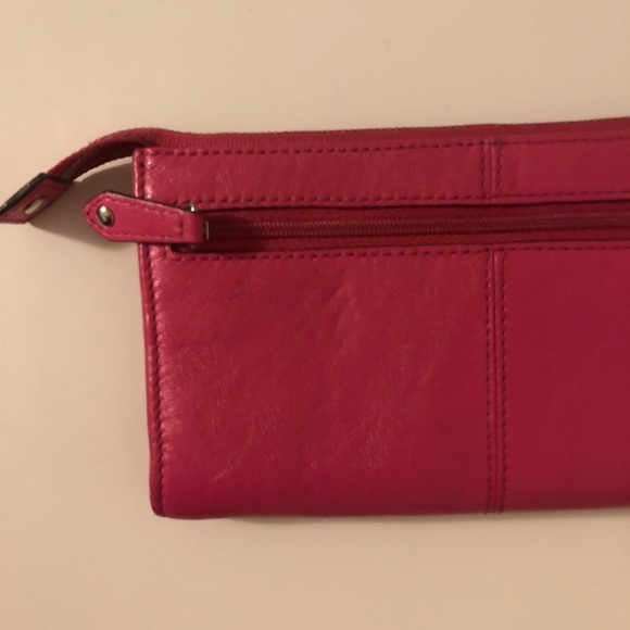 ⭐️Coach Wallet Wristlet - Picture 6 of 9